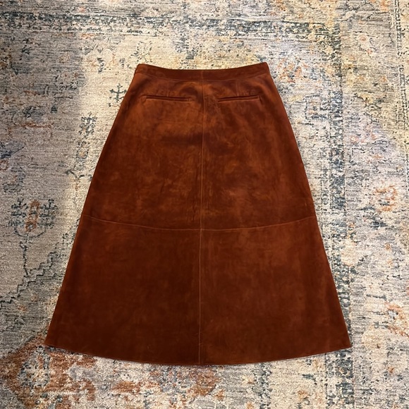 NWT Diane Von Furstenberg Suede Button Front Midi Skirt Sz 6 - Picture 3 of 6